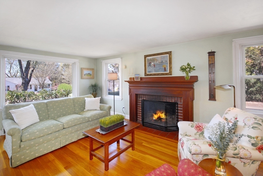 Property Photo:  59 Macarthur Rd  MA 01742 