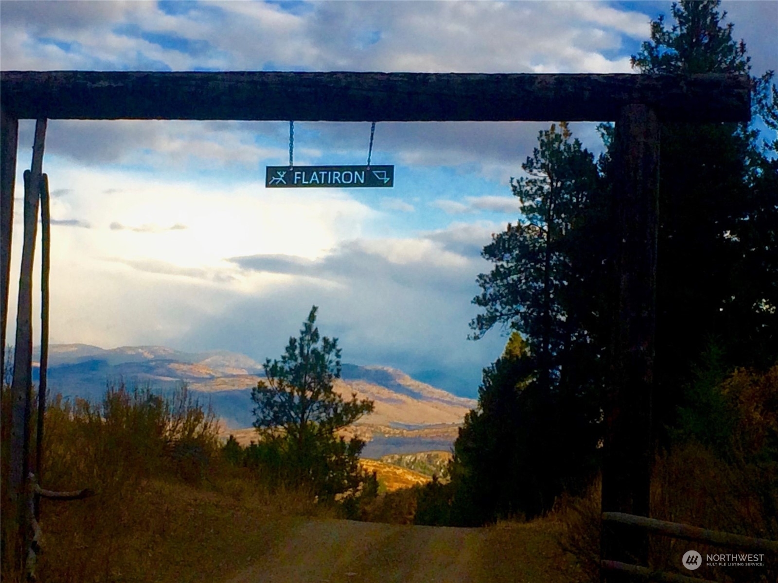 10 Flat Iron Road  Tonasket WA 98855 photo