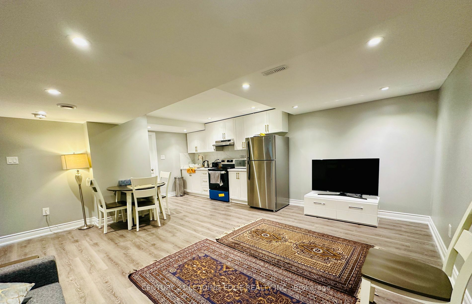 Property Photo:  43 William Nador St  ON N2R 0S3 