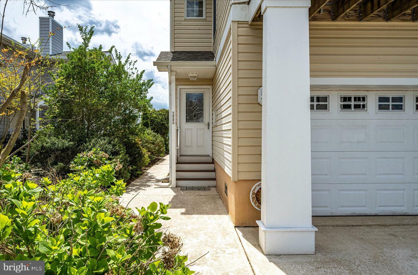 Property Photo:  505 S Surf Road  MD 21842 