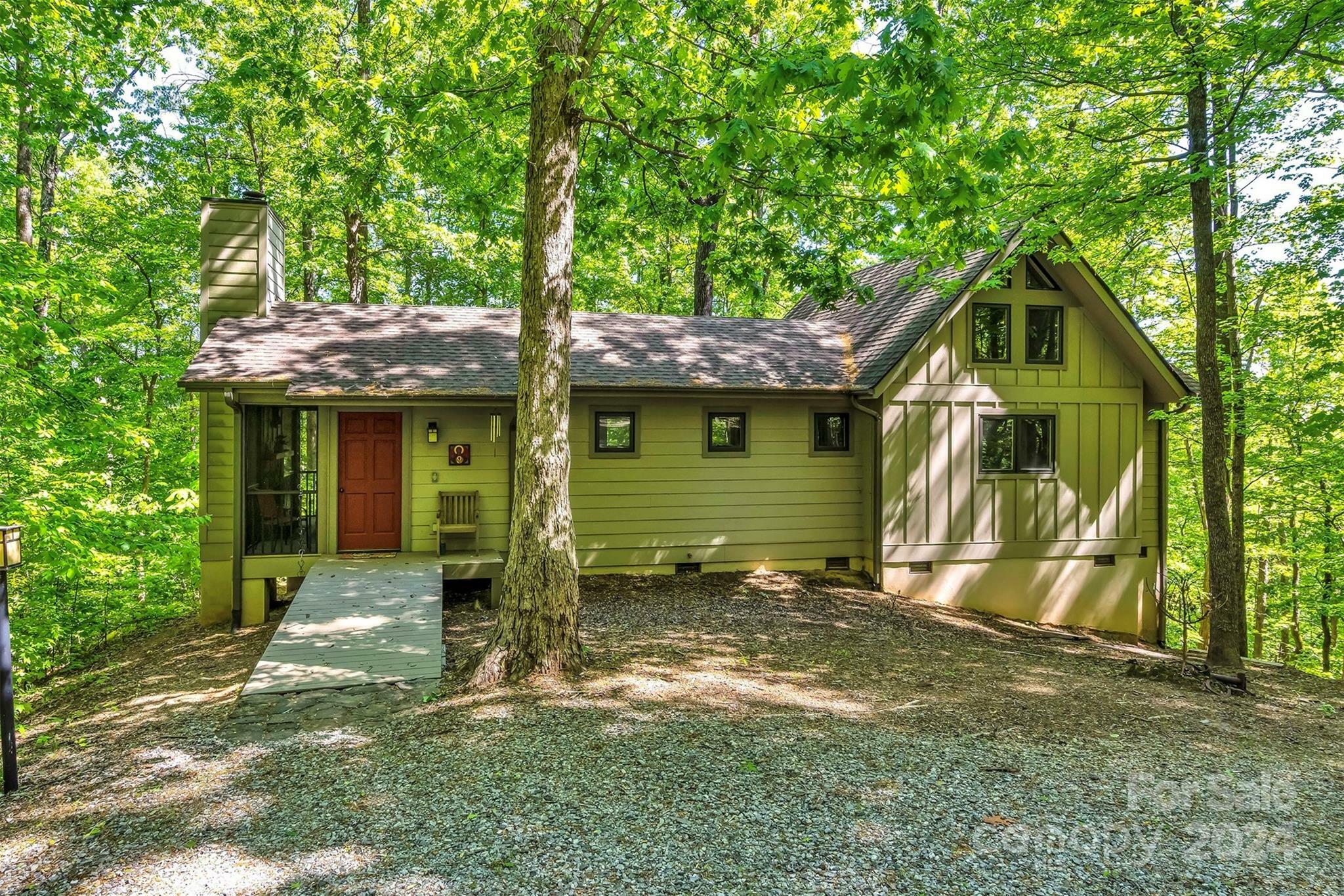 Property Photo:  1220 Skyuka Mountain Road  NC 28722 