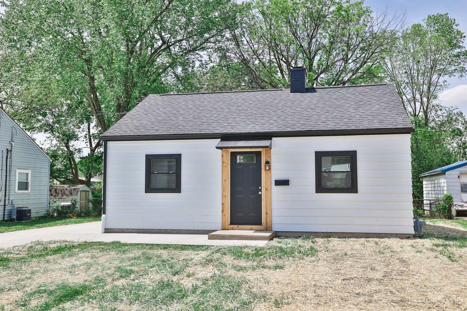 Property Photo:  1600 Florence Street  OH 45044 
