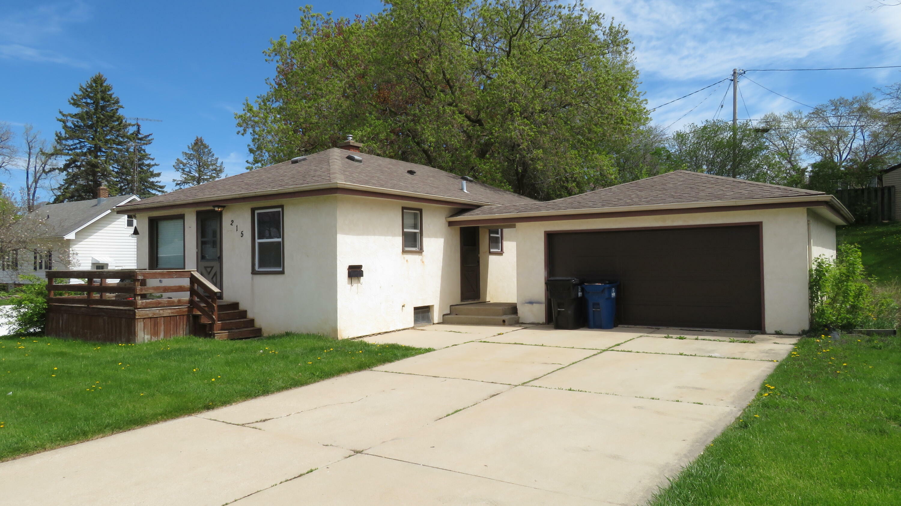 Property Photo: 215 Chicago St WI 53405