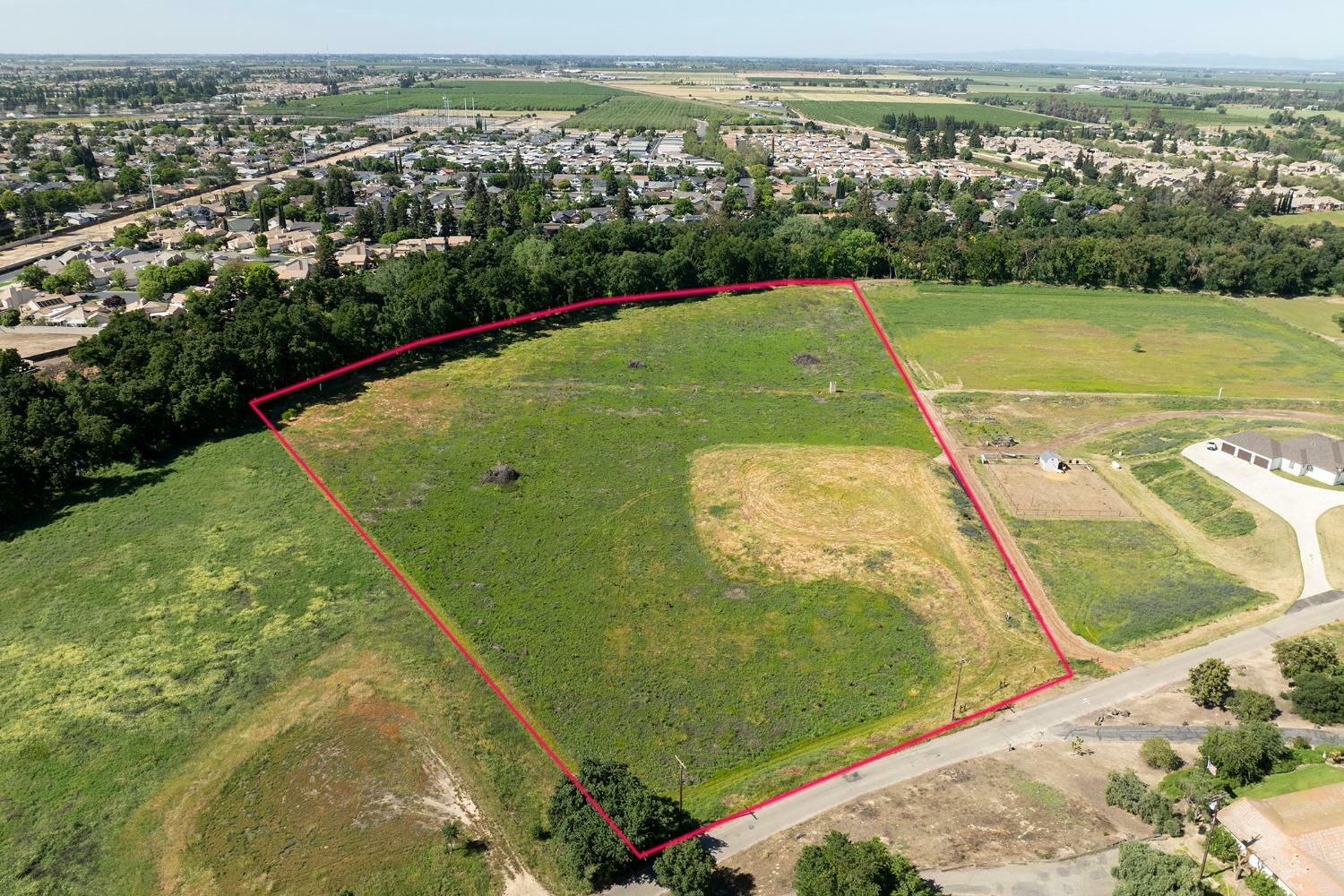 Property Photo: 4519 Gomes Road CA 95357