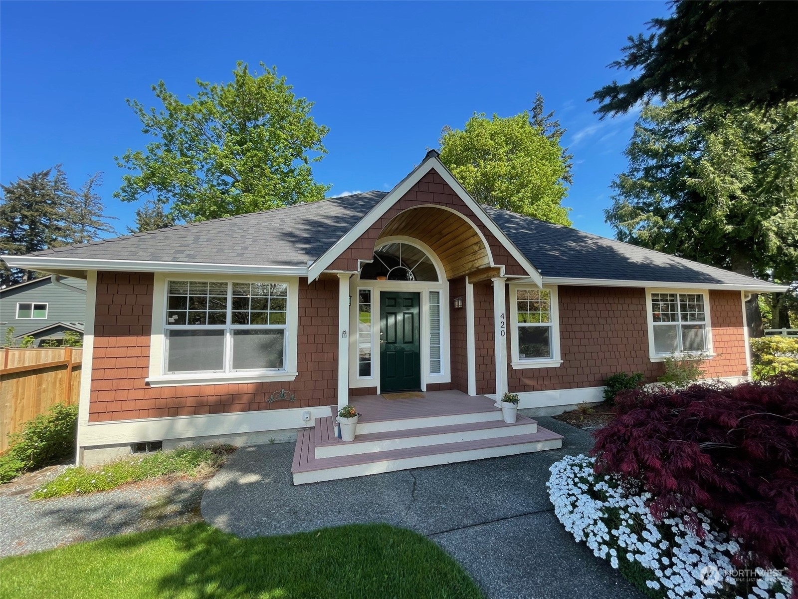 Property Photo:  420 Hillcrest Drive  WA 98221 