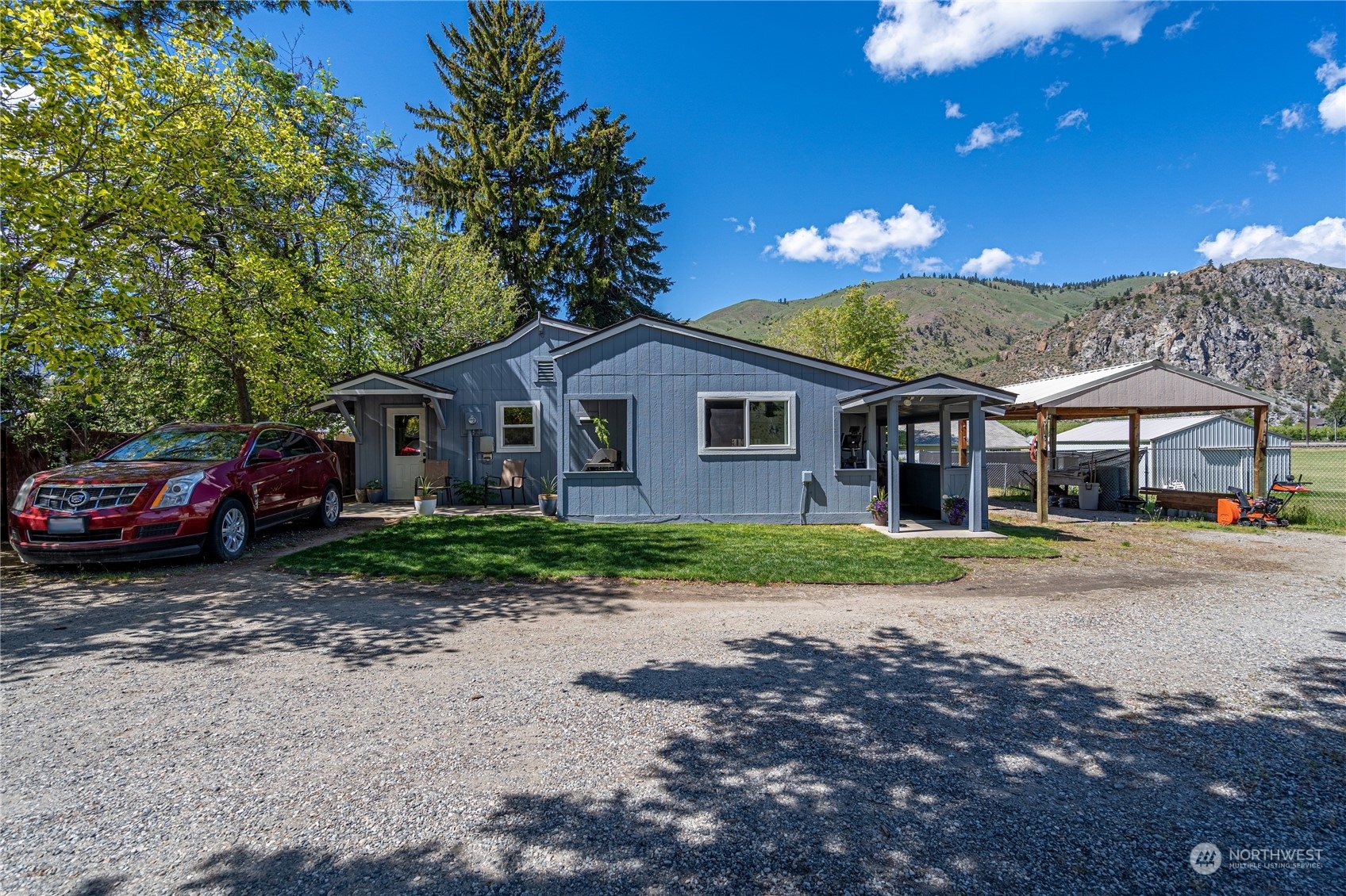 Property Photo: 1948 Howe Street WA 98822