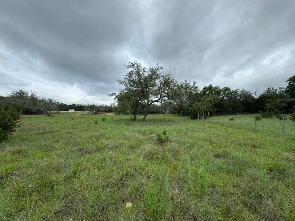 Property Photo:  199 Private Road 1015  TX 76550 