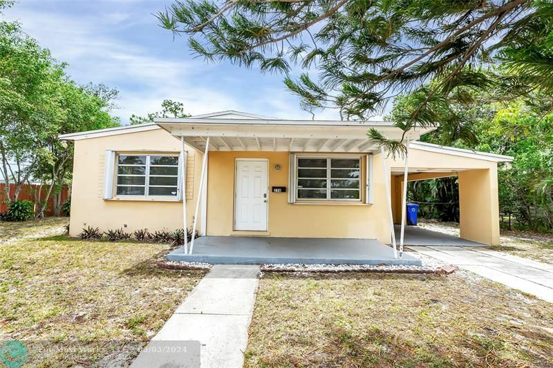 228 SW 22nd Ave  Fort Lauderdale FL 33312 photo