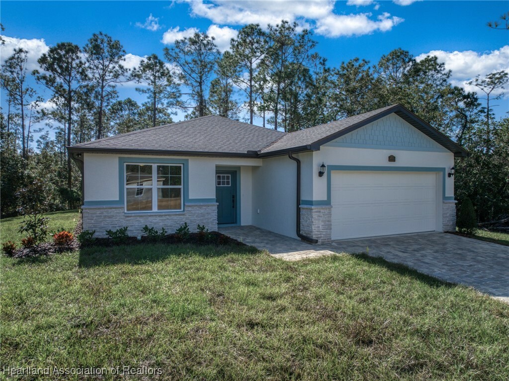 Property Photo:  8711 Capilla Street  FL 33872 