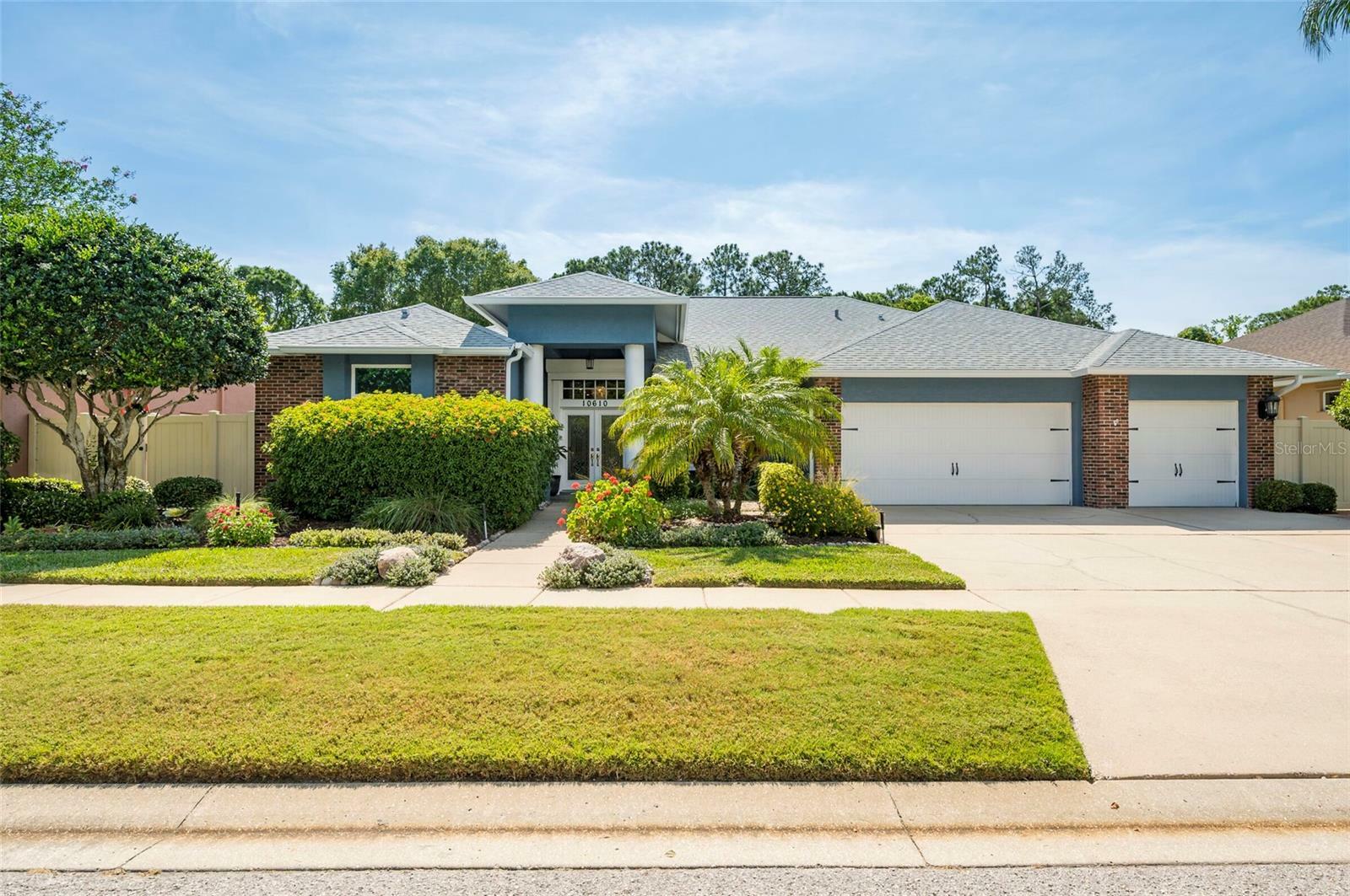 Property Photo:  10610 Park Place Drive  FL 33778 