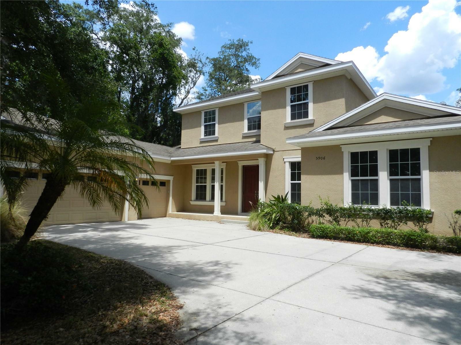 Property Photo:  5906 Churchside Drive  FL 33547 