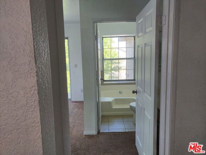 Property Photo:  43609 Park Avenue  CA 93534 