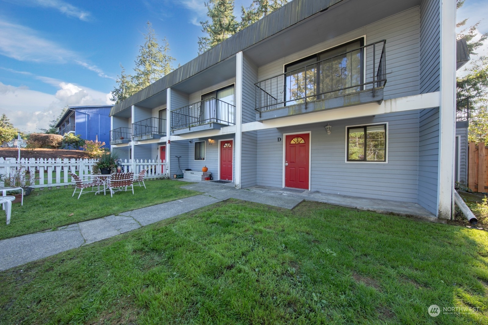 Property Photo:  5332 188th St SW  WA 98037 