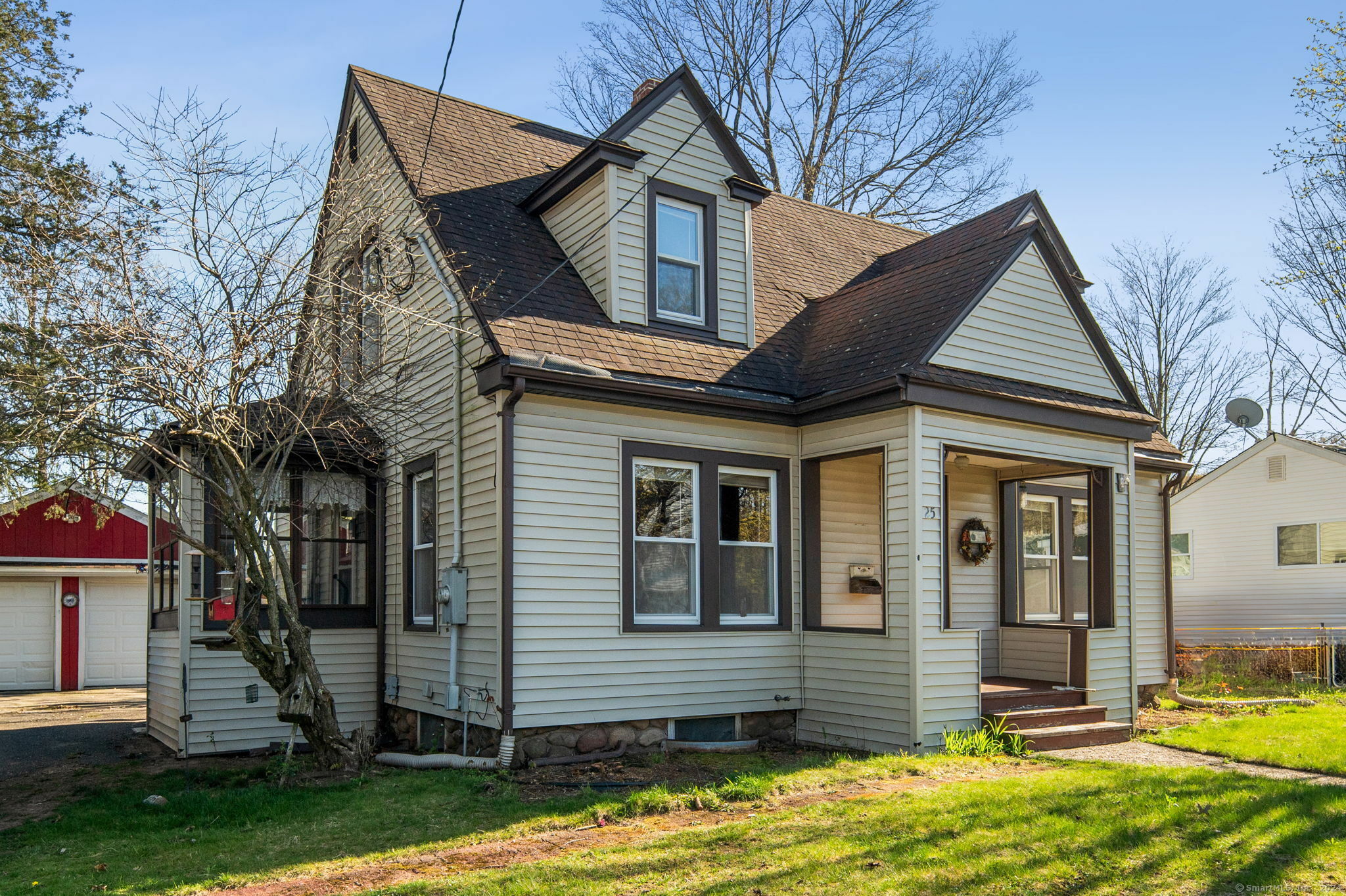 Property Photo: 25 Lillian Road CT 06010