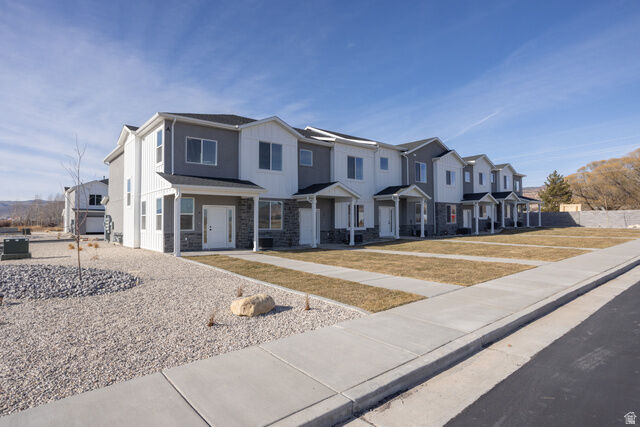 Property Photo:  1198 S Village Ln S A1  UT 84701 
