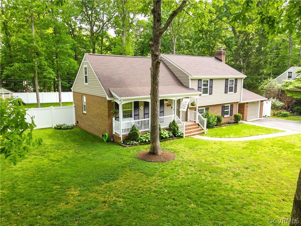 Property Photo: 319 Saybrook Drive VA 23236