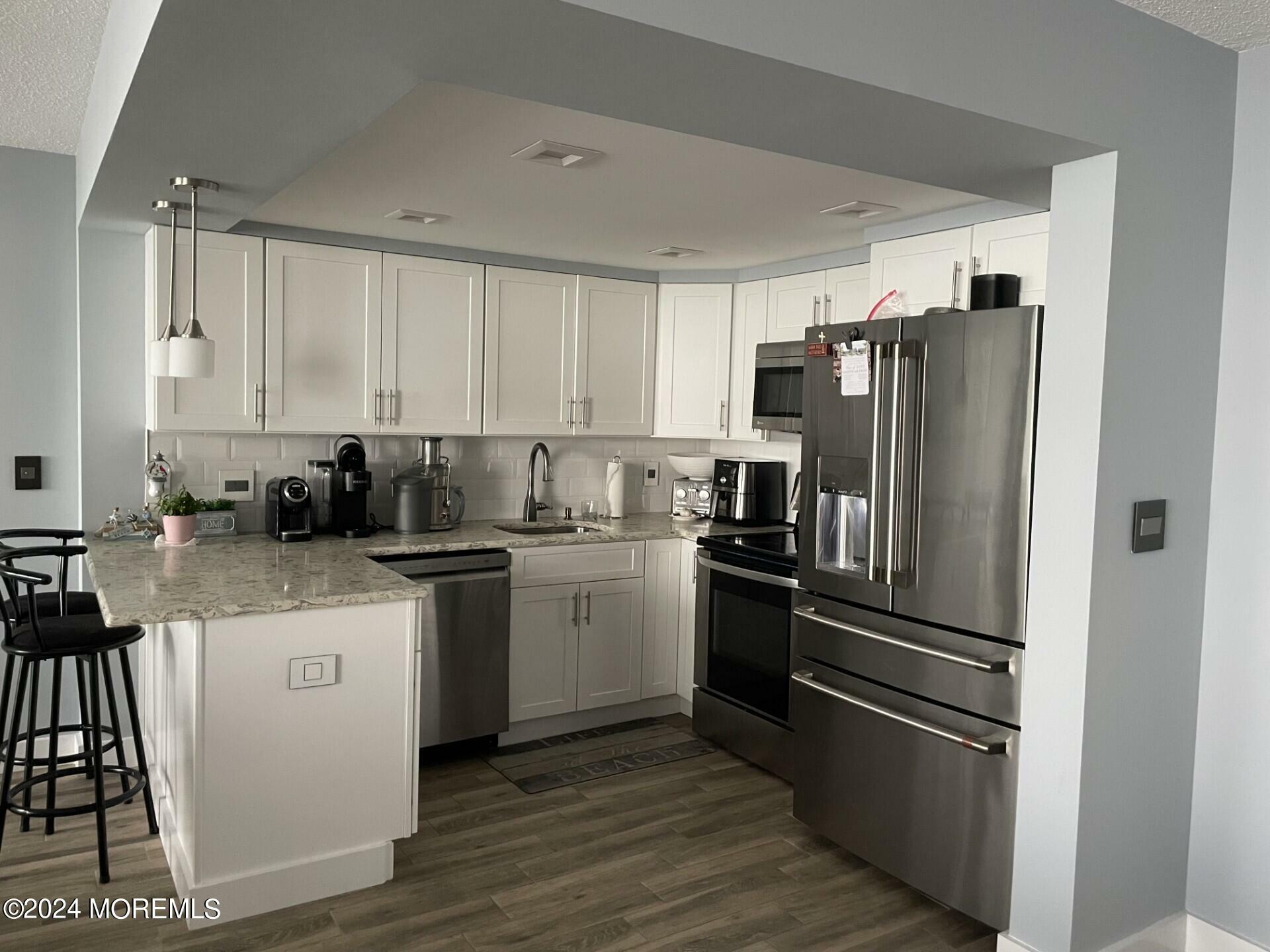 Property Photo:  1 Scenic Drive Penthouse 6  NJ 07732 