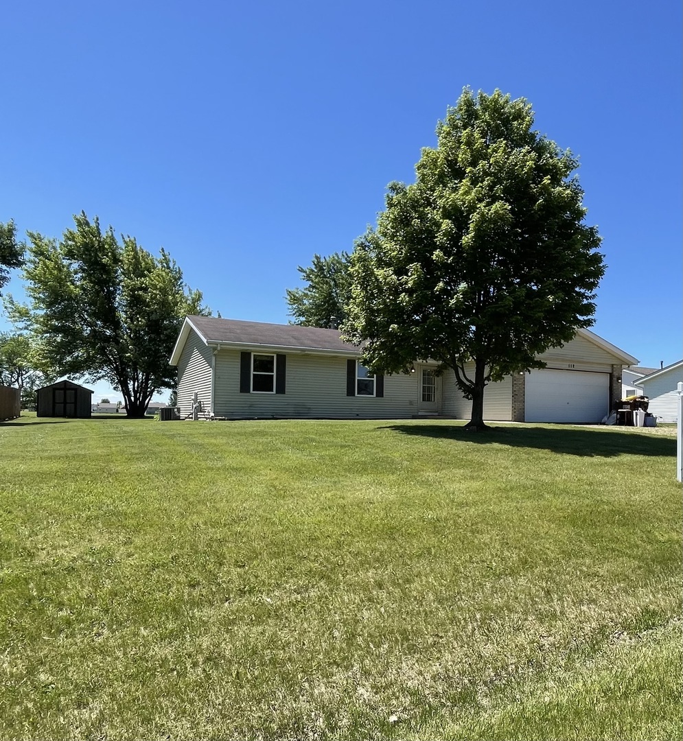 Property Photo:  112 Autumnwood Lane  IL 61020 