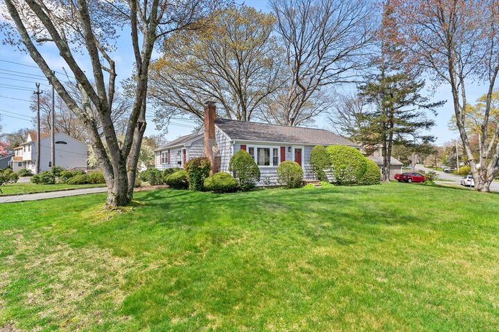 Property Photo: 17 Kingcrest Ter MA 02368