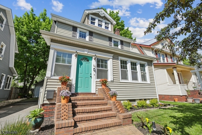 Property Photo:  26 William St  NJ 07040 