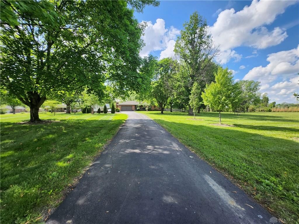 Property Photo: 8041 Dayton Germantown Pike OH 45327