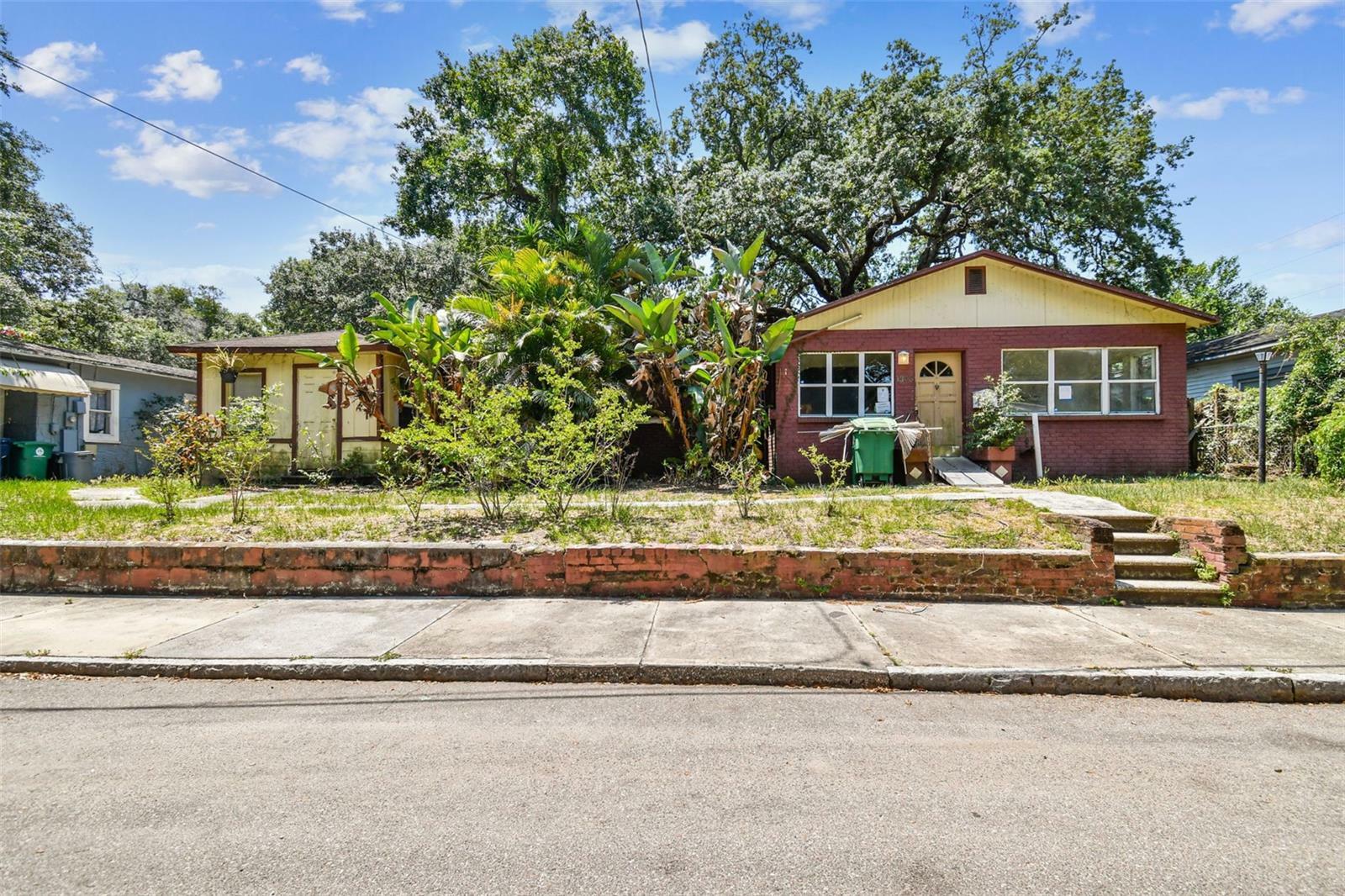 Property Photo:  1303 E New Orleans Avenue  FL 33603 