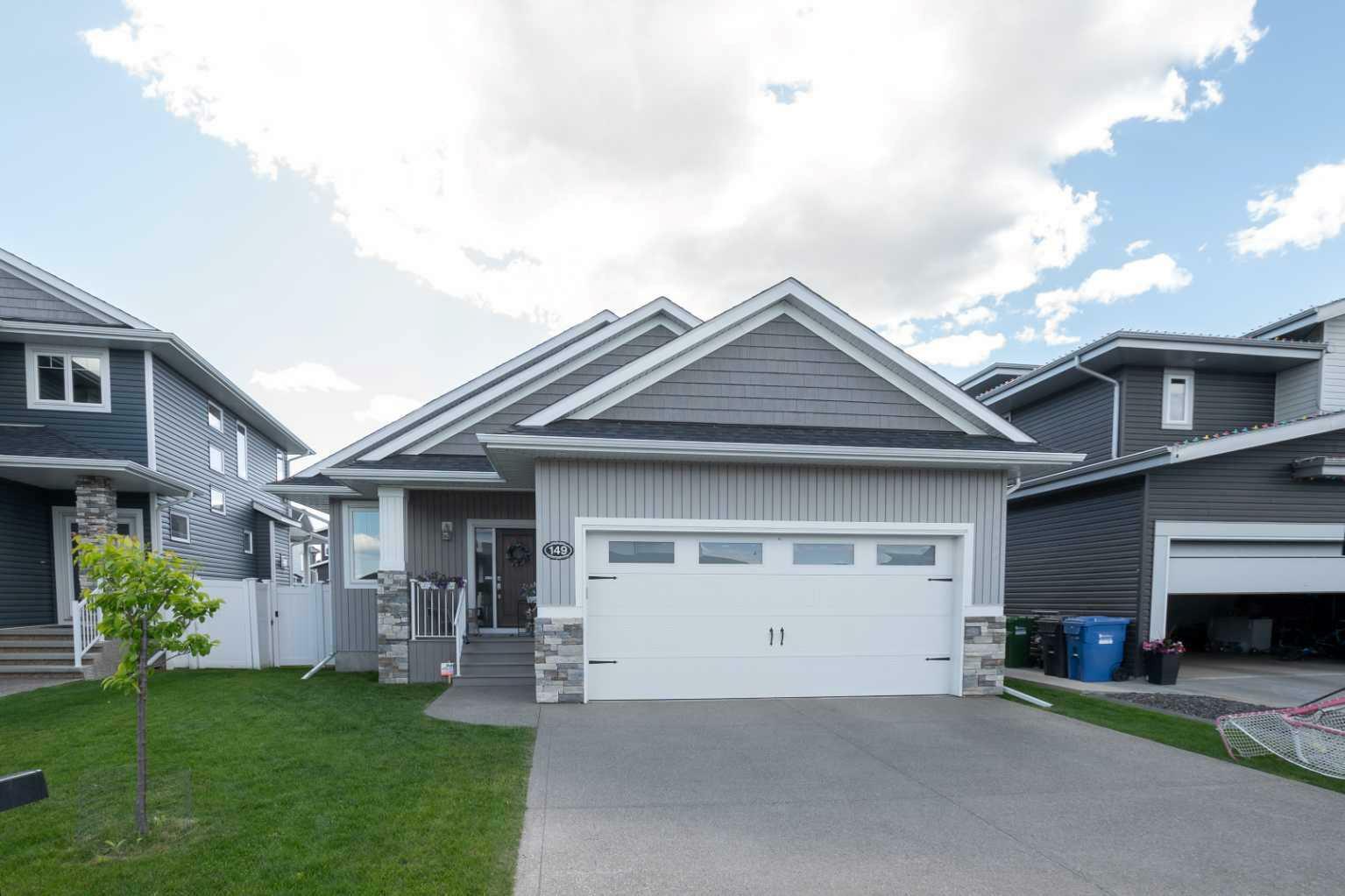 Property Photo: 149 Longmire Close AB T4R 0T1