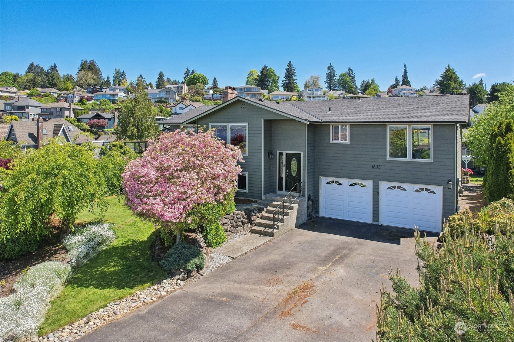 Property Photo: 3633 Soundview Drive W WA 98499