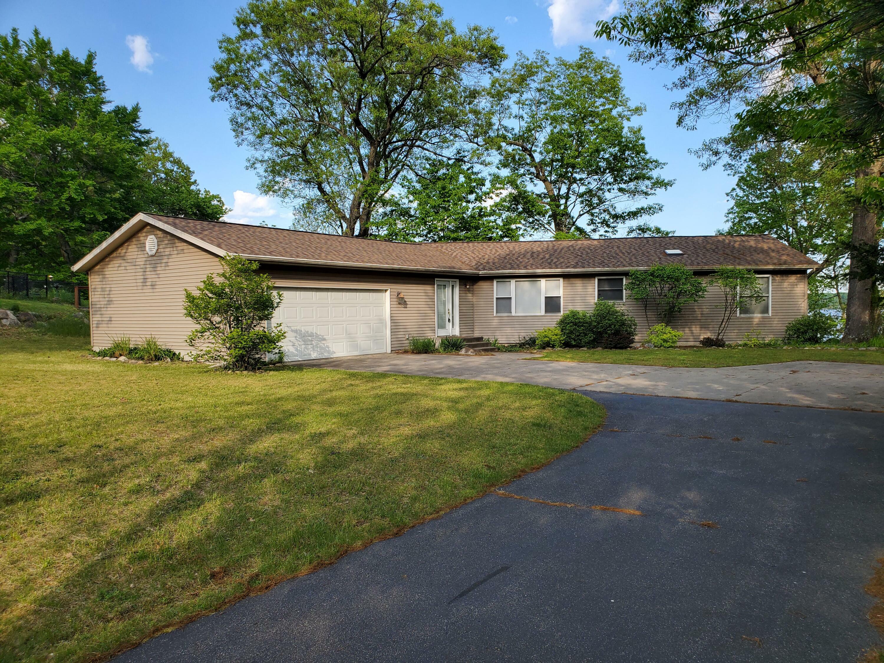 Property Photo:  3996 Allegan Dam Road  MI 49010 