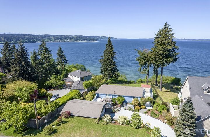 Property Photo: 6800 SW Maury Park Road WA 98070