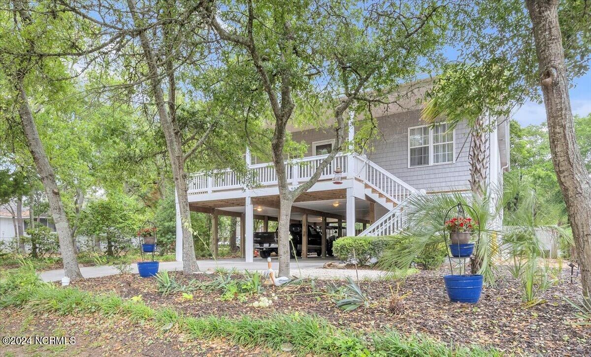 Property Photo: 102 SE 43rd Street NC 28465