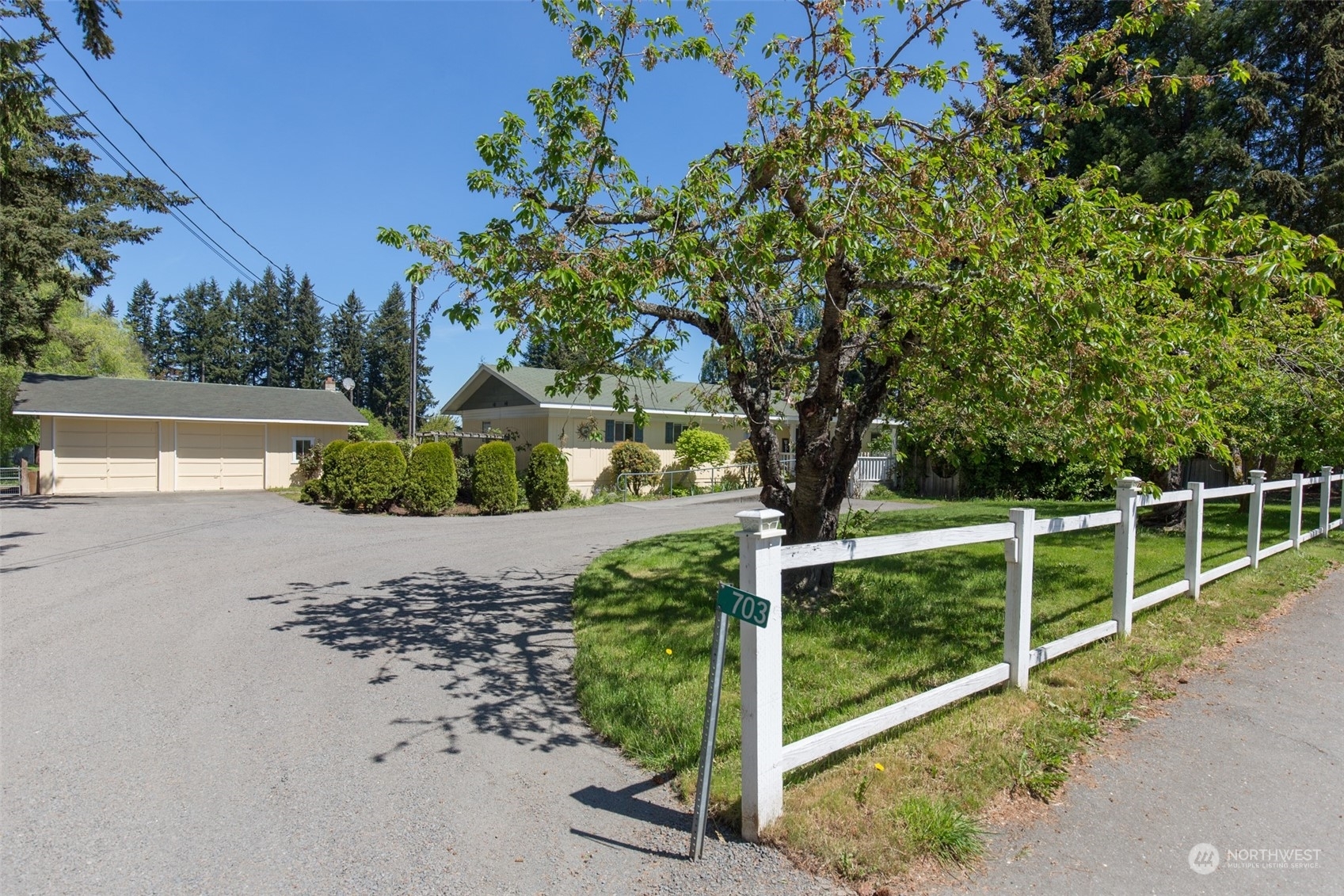 Property Photo:  703 N Barr Road  WA 98362 