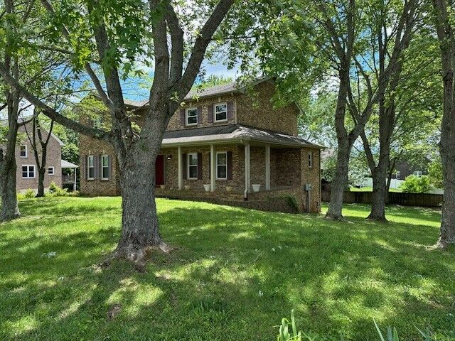 Property Photo: 2229 Roanoke Rd TN 37043