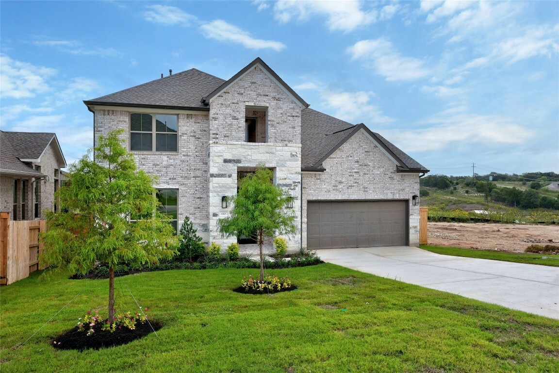 Property Photo:  610 Watershield Cove  TX 78633 