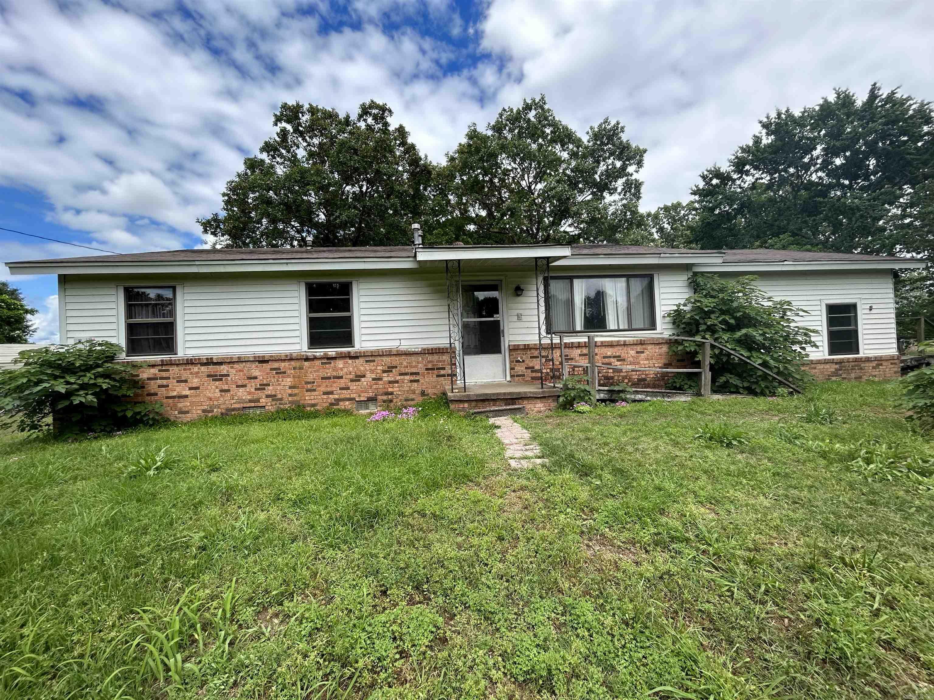 Property Photo:  137 Highway 365  AR 72032 