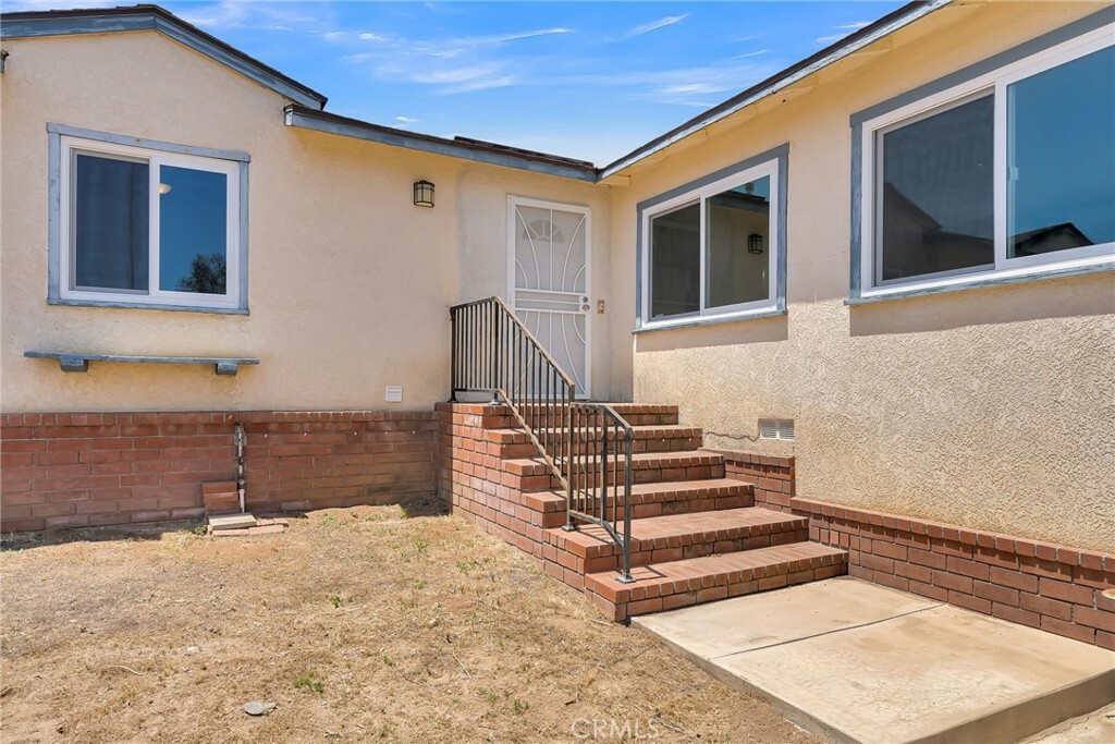 Property Photo:  16293 Ranch Road  CA 92504 