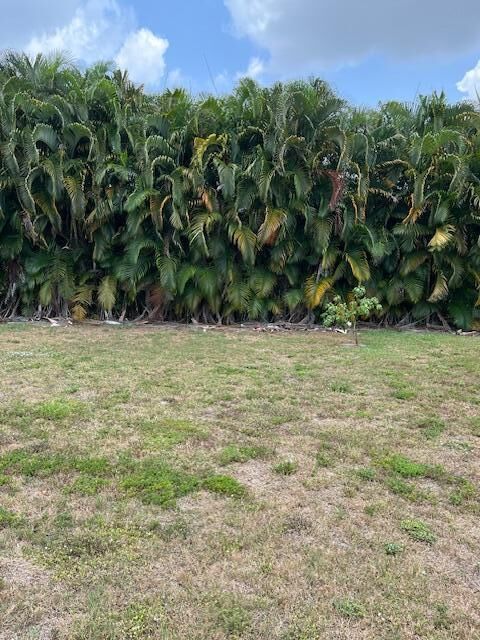 Property Photo: 14899 88th Place N FL 33470