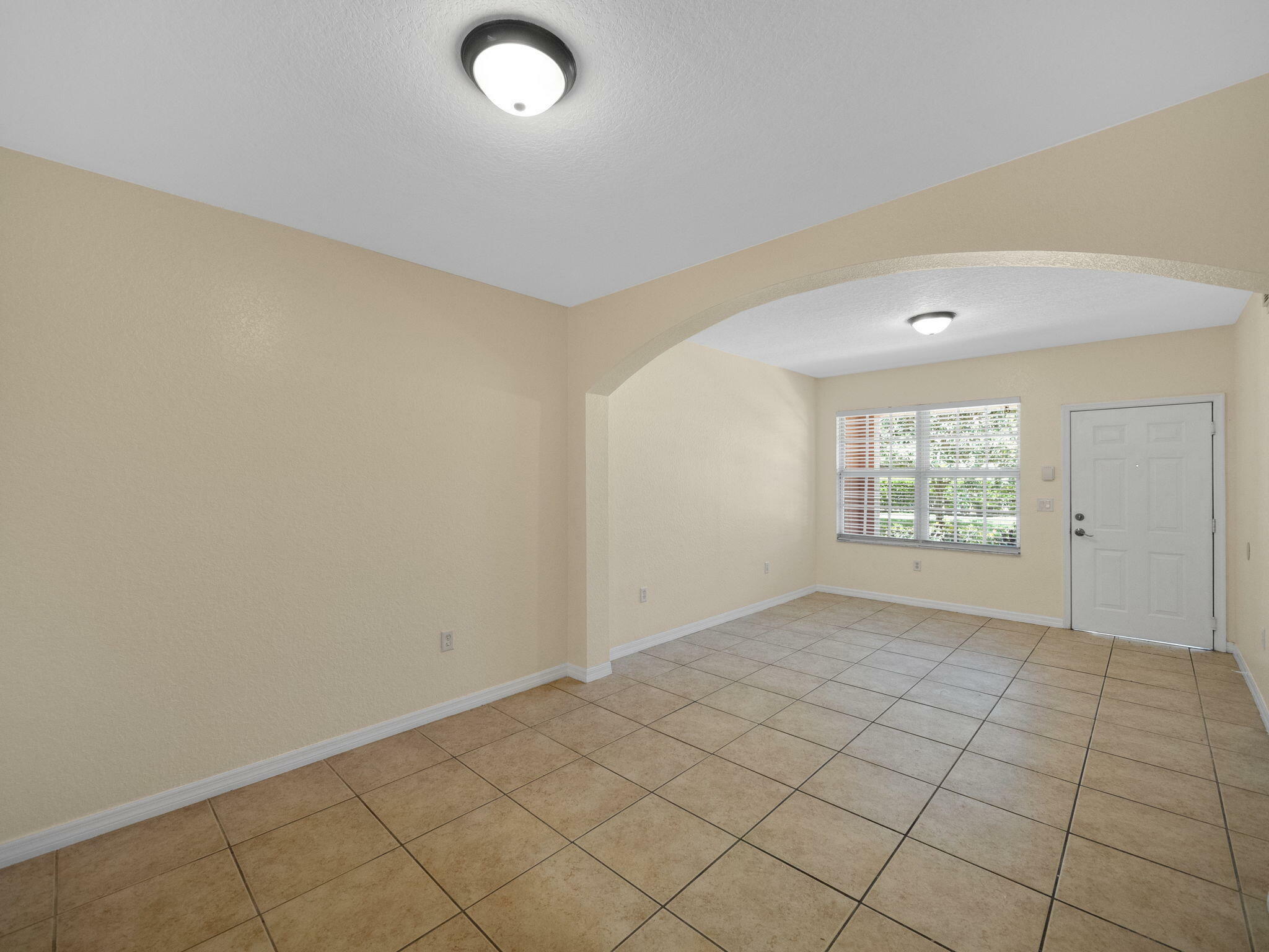 Property Photo:  138 SW Peacock Boulevard 20-102  FL 34986 