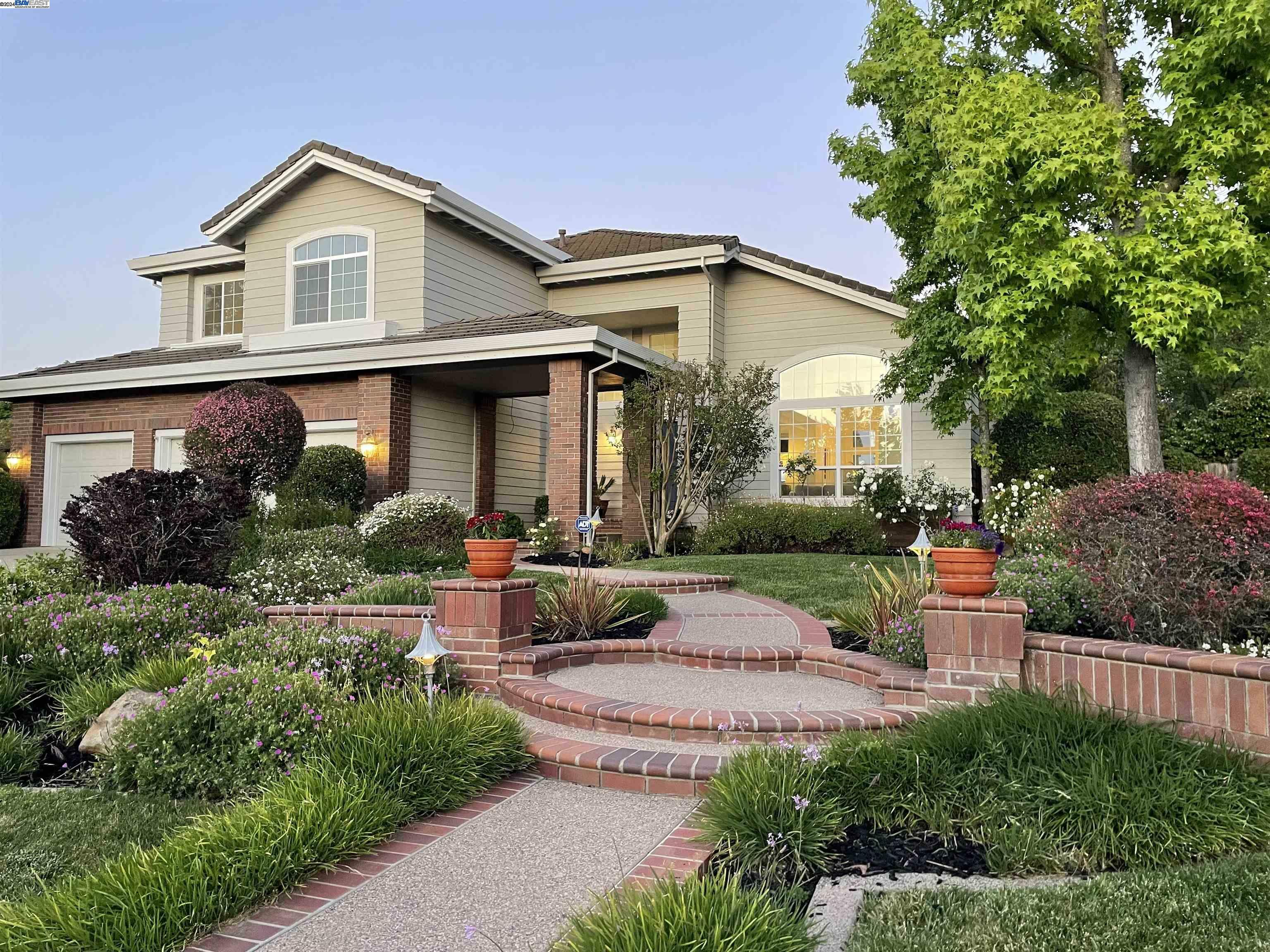 Property Photo: 3561 Crespi Court CA 94566