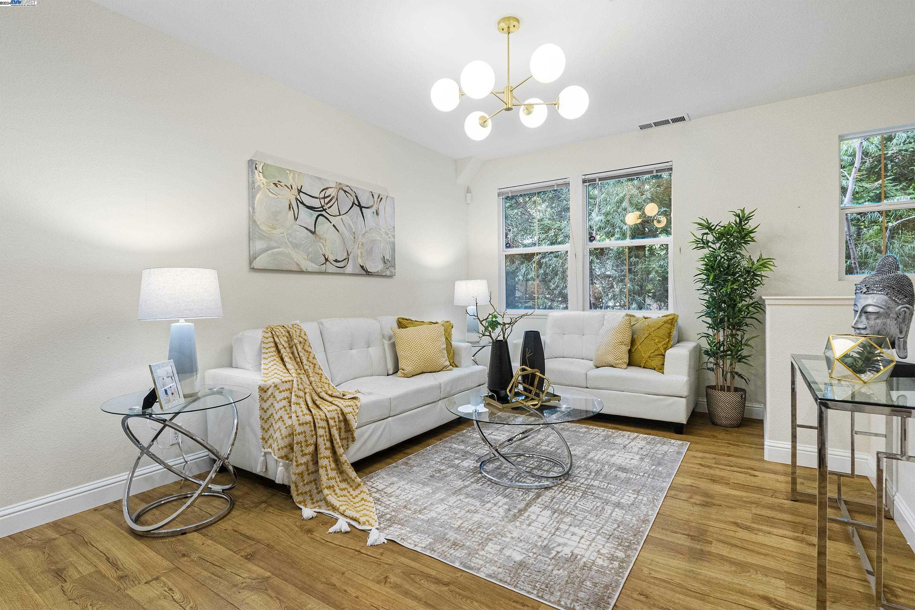 Property Photo:  2213 Beech Cir  CA 95131 