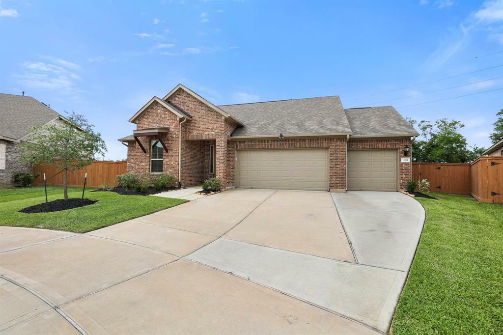 Property Photo:  1601 Diamond Mountain Drive  TX 77583 