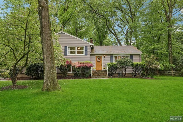 Property Photo:  12 Fairhaven Drive  NJ 07401 