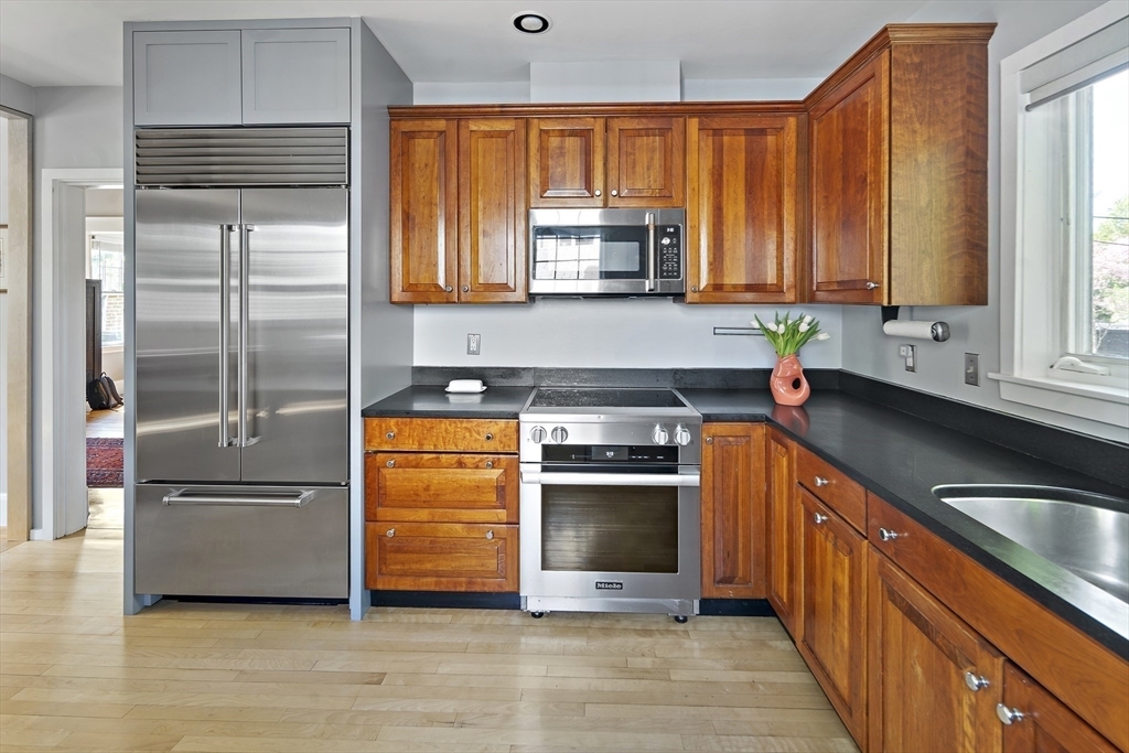 Property Photo:  14 Linden Ave  MA 02478 