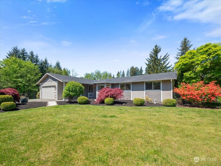 Property Photo:  16824 Snohomish Avenue  WA 98296 
