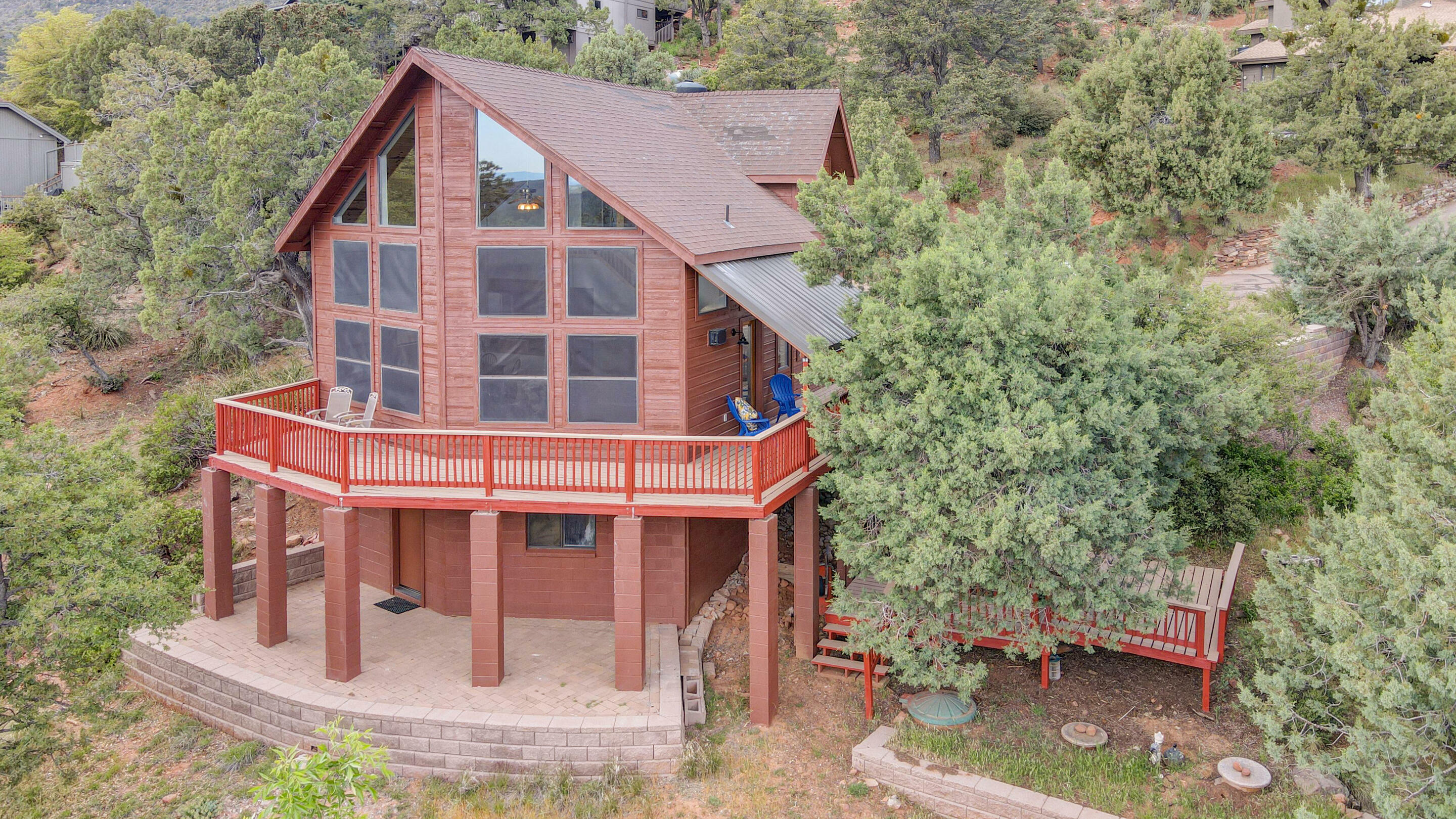 Property Photo: 6075 W Pinon Way AZ 85544