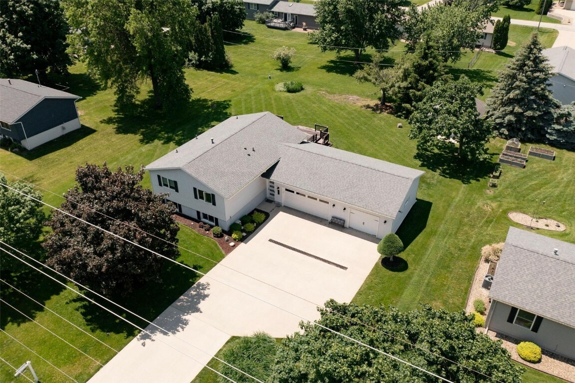 Property Photo:  355 S Mentzer Road  IA 52328 