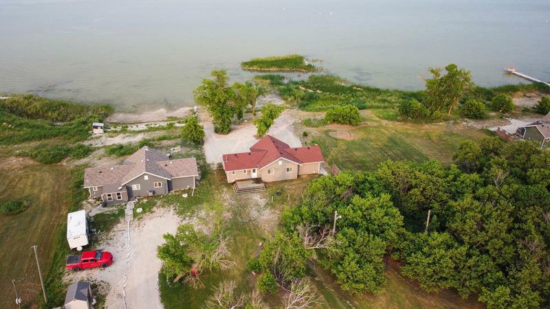 Property Photo:  85 Beckville Beach Drive  MB R0H 0B0 