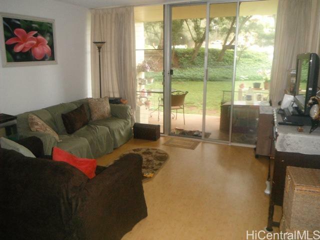 Property Photo:  95-2040 Waikalani Place E102  HI 96789 