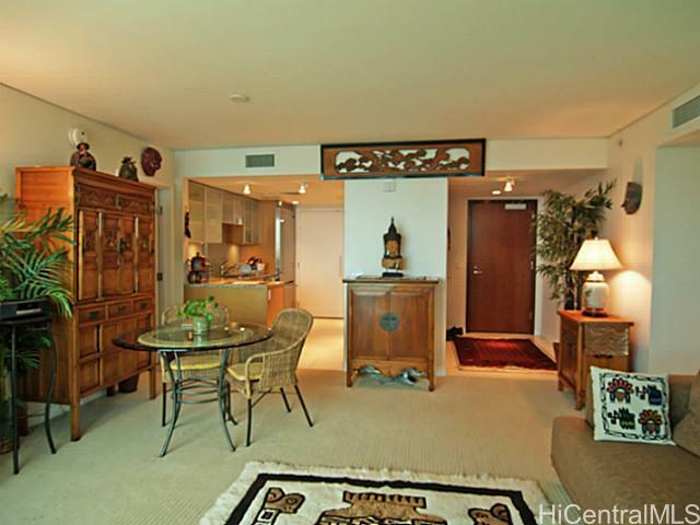 Property Photo:  1177 Queen Street 4304  HI 96814 