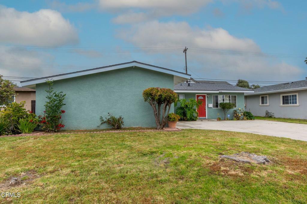 Property Photo:  1711 W Birch Street  CA 93035 